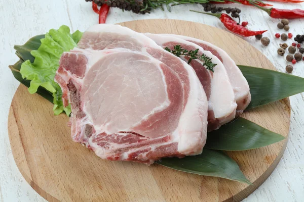 Filetes de carne de cerdo crudos — Foto de Stock