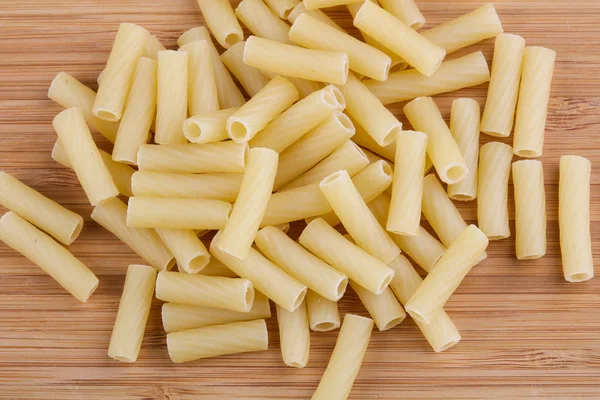 İtalyan ham rigatoni — Stok fotoğraf