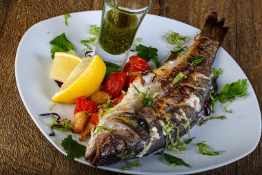 ızgara levrek balığı