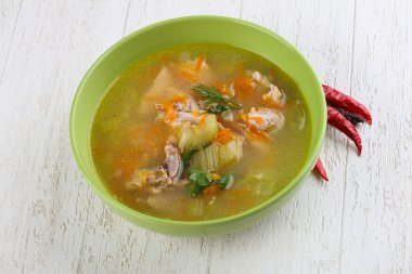 Diyet tavuk çorbası