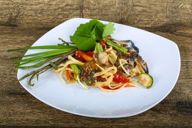 Yengeç Salatası lezzetli Tay baharat