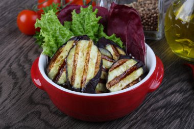 Etkili ızgara patlıcan