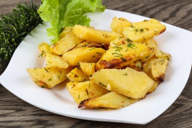 Dereotu ile fırında patates