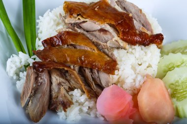 pirinç kızarmış ördek