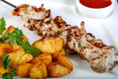 Lezzetli tavuk şiş