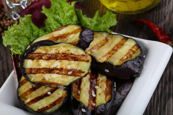 Dieet gegrilde aubergine — Stockfoto