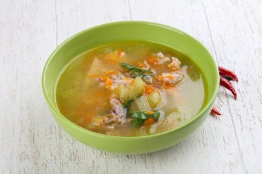 Diyet tavuk çorbası