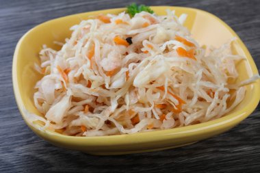 Mayalanmış lahana lahana turşusu