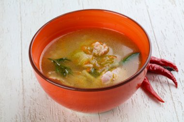 Diyet tavuk çorbası