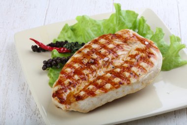 Kızarmış hindi göğsü