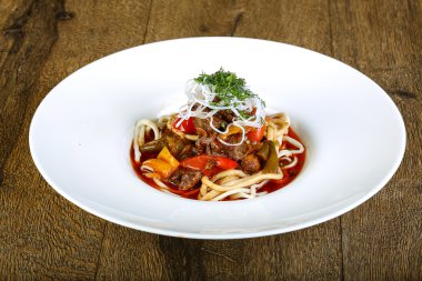 Asya Lagman çorbası