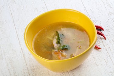 Diyet tavuk çorbası