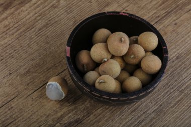 tropikal meyve longan