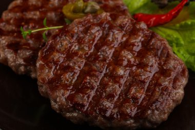 Izgara burger pirzola