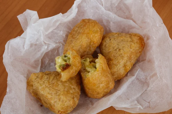 Bolinhas de queijo picante — Fotografia de Stock