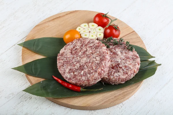 Raw burger cutlets