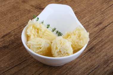 Lezzetli peynir Tete de Moin