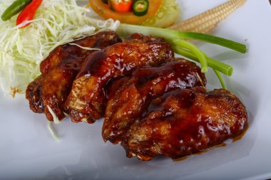 Teriyaki tavuk kanadı