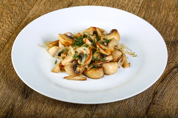 Effective Roasted mushrooms — Stock Photo, Image