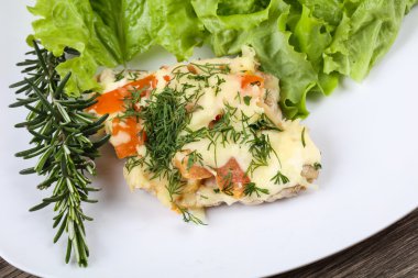 Kaplı et peynir ve domates