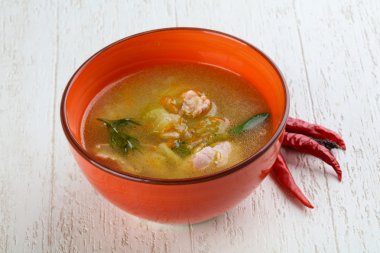 Diyet tavuk çorbası