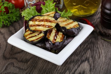 Etkili ızgara patlıcan