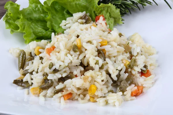 Boiled Rice with vegetables — Stock Photo, Image