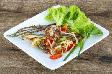 Yengeç Salatası lezzetli Tay baharat