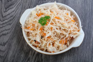 Mayalanmış lahana lahana turşusu