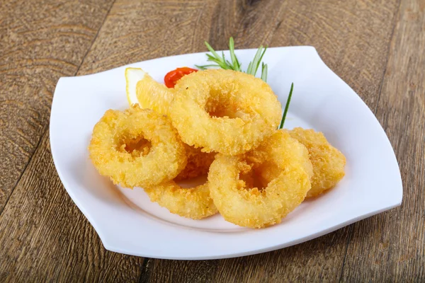 Gebratene Calamari-Ringe — Stockfoto