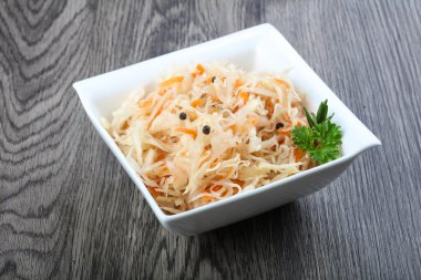 Mayalanmış lahana lahana turşusu