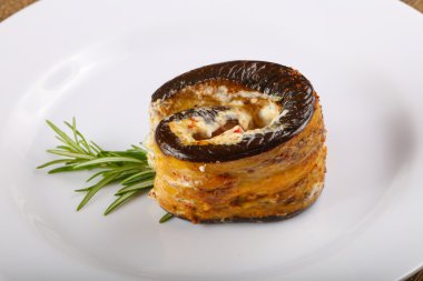 Lezzetli doldurulmuş patlıcan