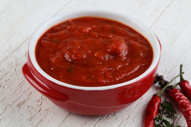 Lezzetli Bolognese sos