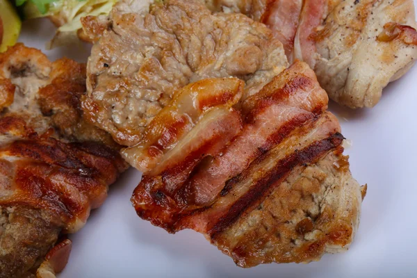 베이컨과 구운된 돼지고기 — 스톡 사진