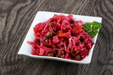 Viniagrette Rus salatası