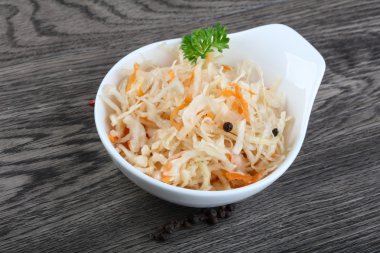 Mayalanmış lahana lahana turşusu