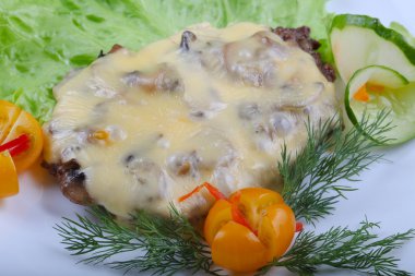 Peynir pişmiş domuz eti