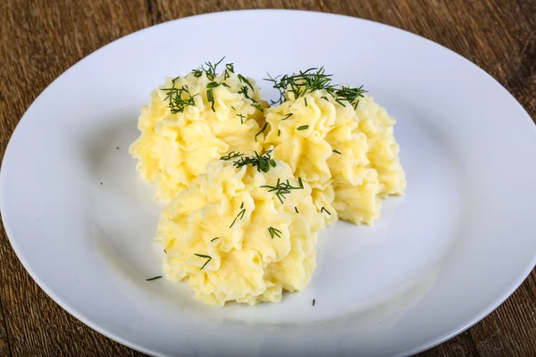 Dereotu ile püre patates 