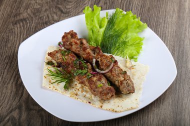 Izgara kuzu kebabı