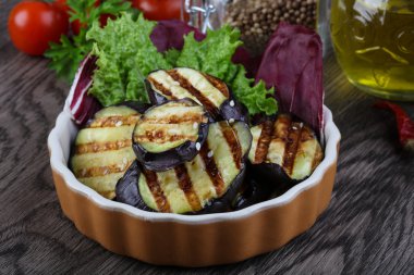 Etkili ızgara patlıcan