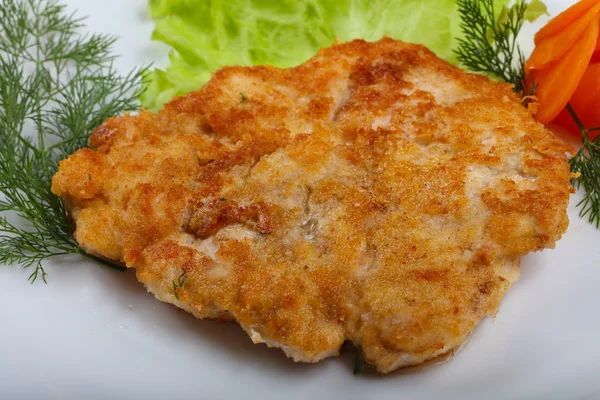 Délicieux schnitzel de poulet — Photo