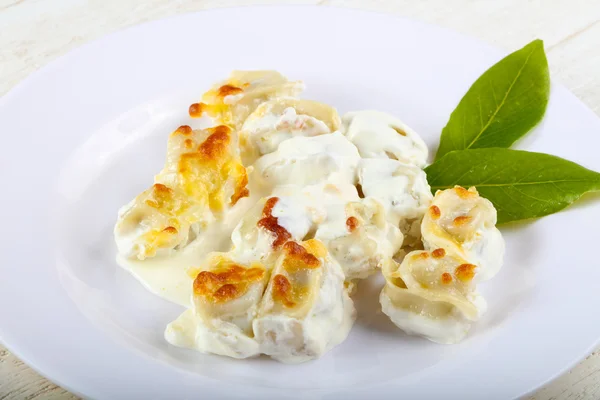 Fried Russian dumplings — Stock Photo, Image