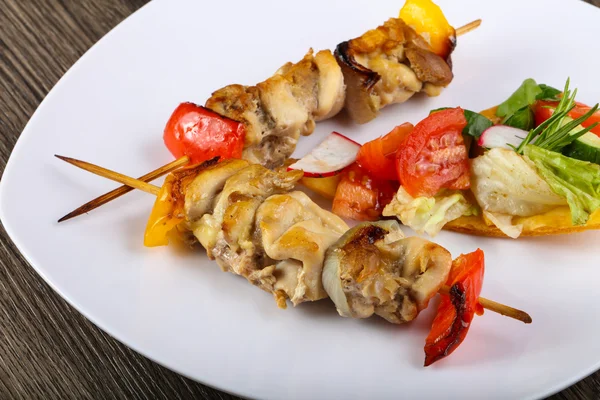 Délicieuse brochette de poulet — Photo