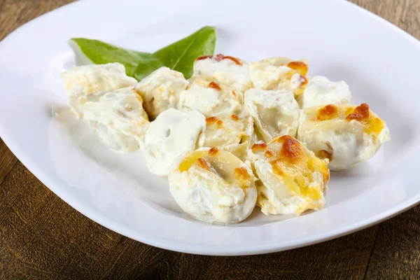 Fried Russian dumplings — Stock Photo, Image