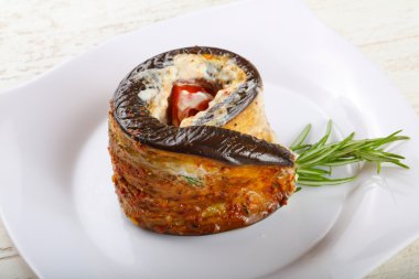 Lezzetli doldurulmuş patlıcan