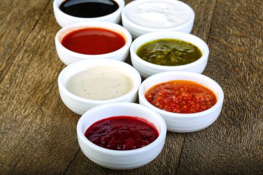 Lezzetli soslar assortie