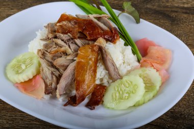 pirinç kızarmış ördek