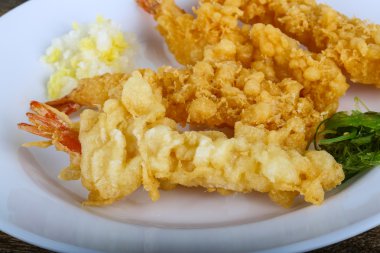 Asya karides tempura