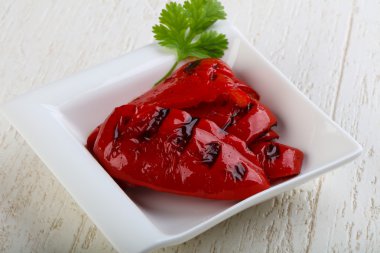 ızgara kırmızı dolmalık biber