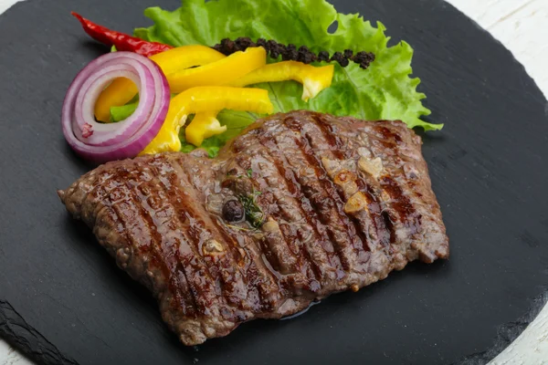 Grilovaný hovězí steak — Stock fotografie